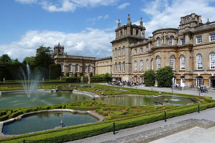 Blenheim Palace Private Tour from London with Tickets