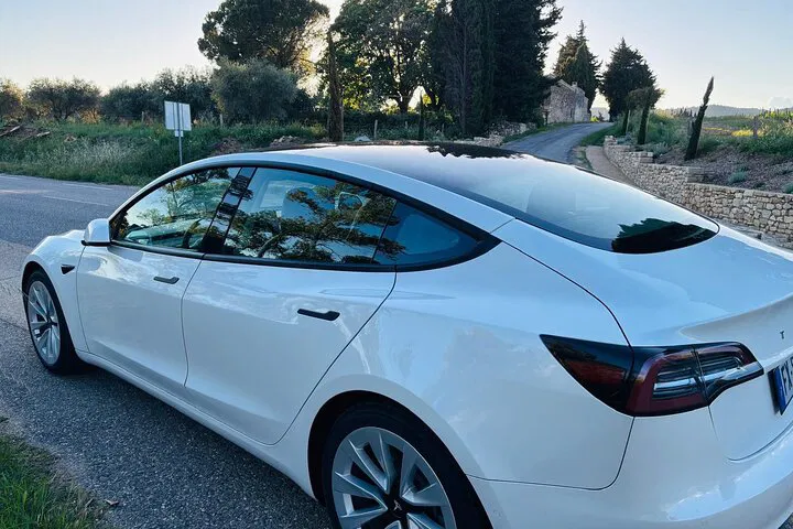 Marseille Airport to Avignon Private Transfer in Tesla