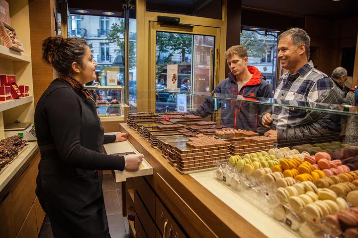 Paris Sweet Treats: Chocolate & Pastry Tasting Tour