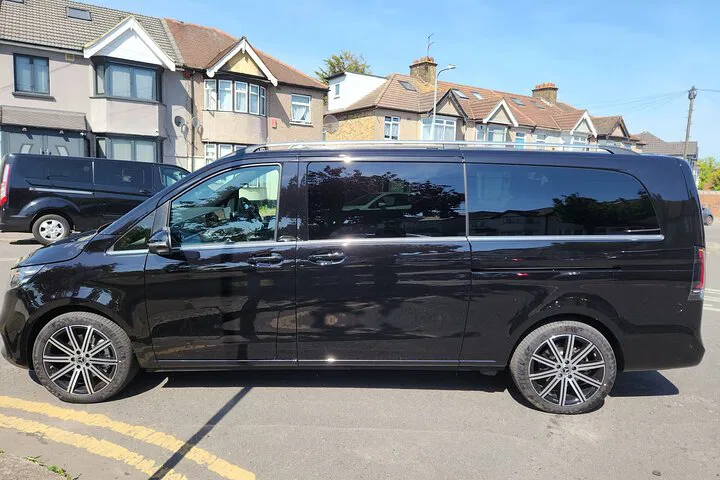 Heathrow/London to Dover Port Private Transfer