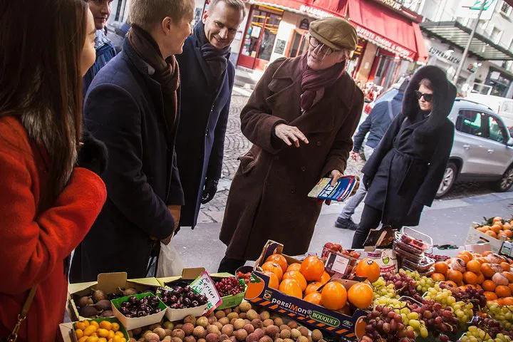 Montmartre Food Tour: Taste Paris Like a Local
