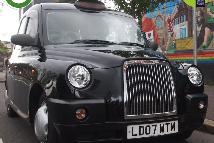 Belfast Black Taxi Tour: Uncover History Like a Local