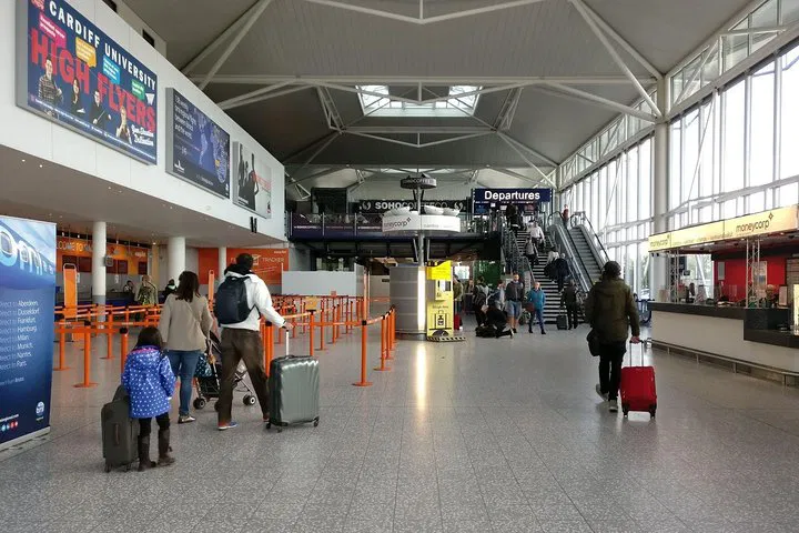 Stress-Free Bristol Airport Transfer: Hotel to Terminal