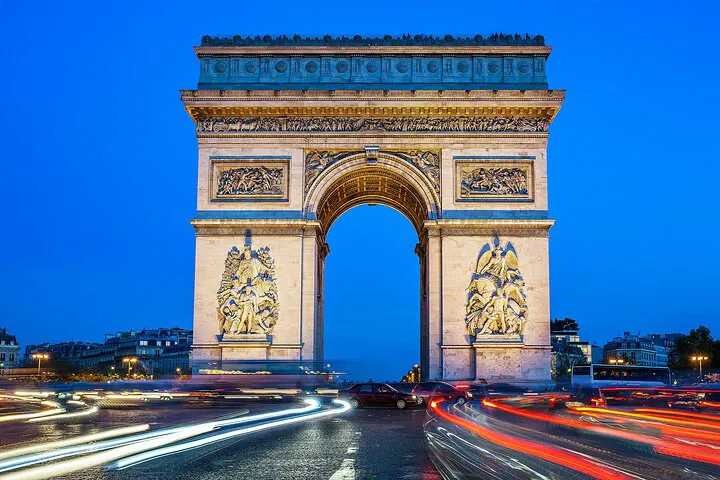 Paris Self-Guided Phone Tour: Unlock Hidden Gems