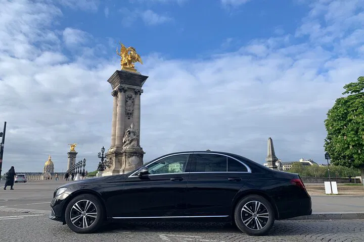 Paris in Style: Private Luxury Tour
