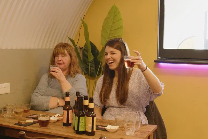 Unleash Your Inner Beer Connoisseur: Bermondsey Beer Mile Tasting Adventure!