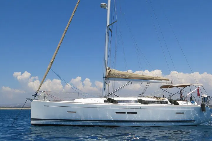 Îles de Lérins: Sail the Mediterranean from Cannes/Antibes