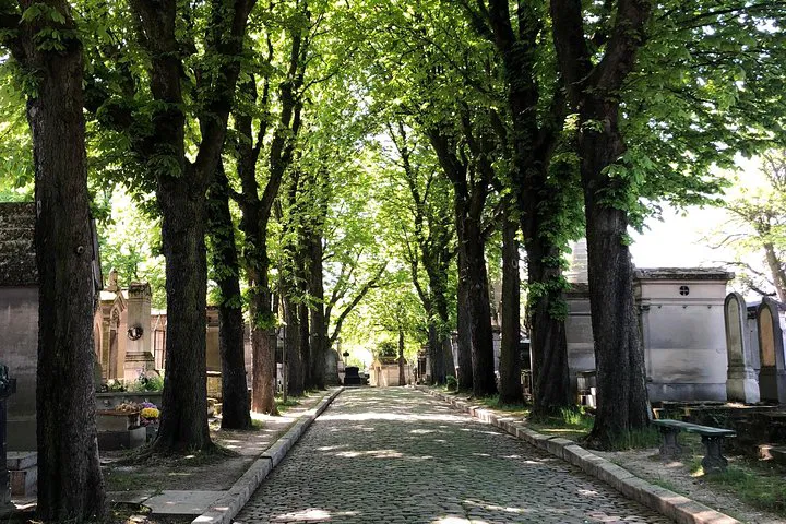 Uncover Paris's Secrets: A Semi-Private Père Lachaise Cemetery Journey