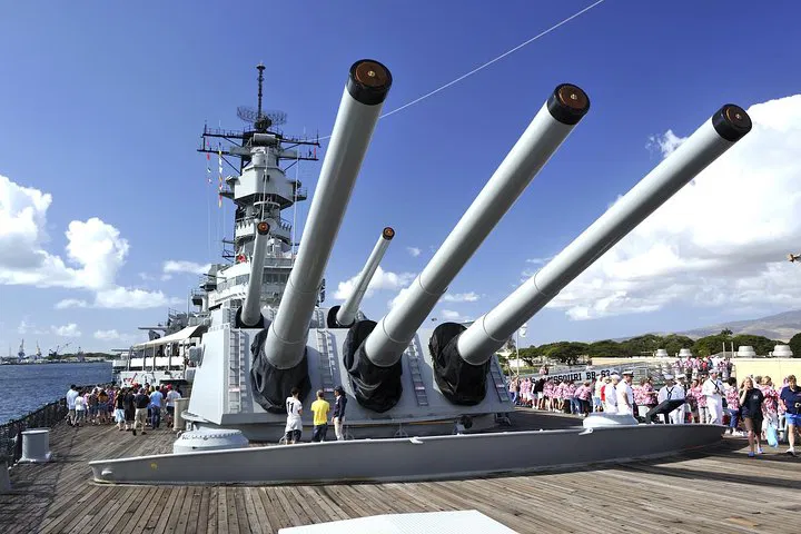 Pearl Harbor: Private USS Arizona & Missouri Tour