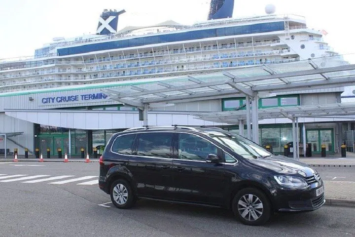 Stress-Free Transfers: Heathrow to London & Southampton Port