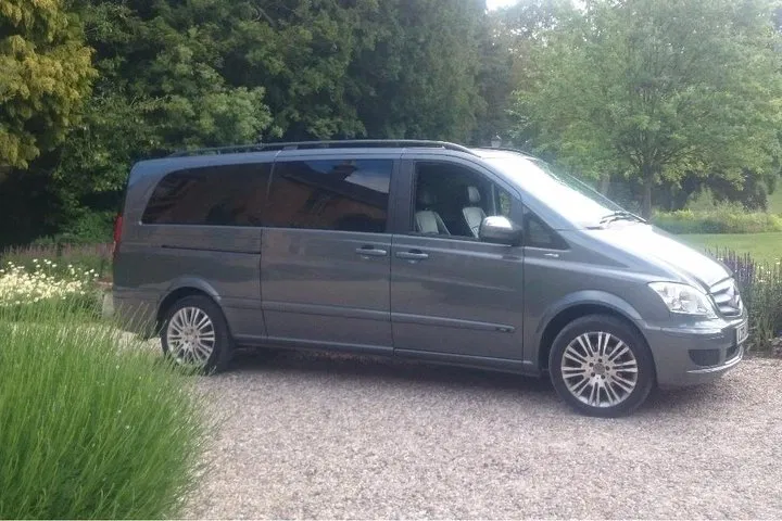 Stress-Free Cruise Arrival: Southampton to London Private Transfer