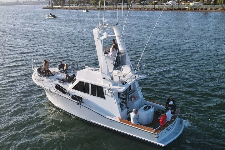 San Diego Bay Bliss: Sunset Yacht Cruise Escape