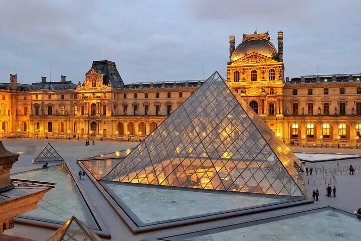 Unlock Louvre's Treasures: Timed Entry & Audio Guide Adventure