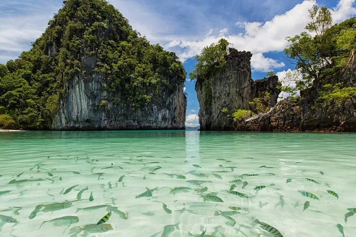 Discover Krabi's Hidden Gems: Hong Islands Full-Day Adventure