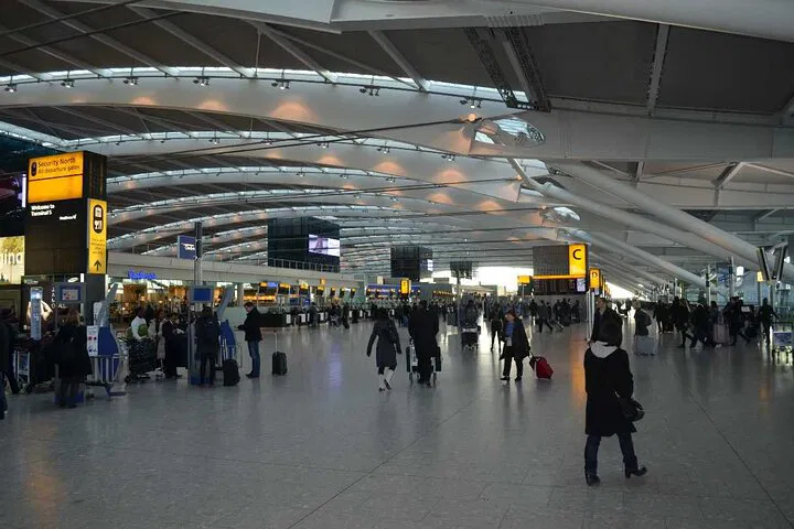 London Airport Transfer: Stress-Free Private Ride