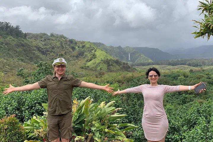 Unveiling Maui's Hidden Gems: An Exclusive Spanish Road to Hana Adventure