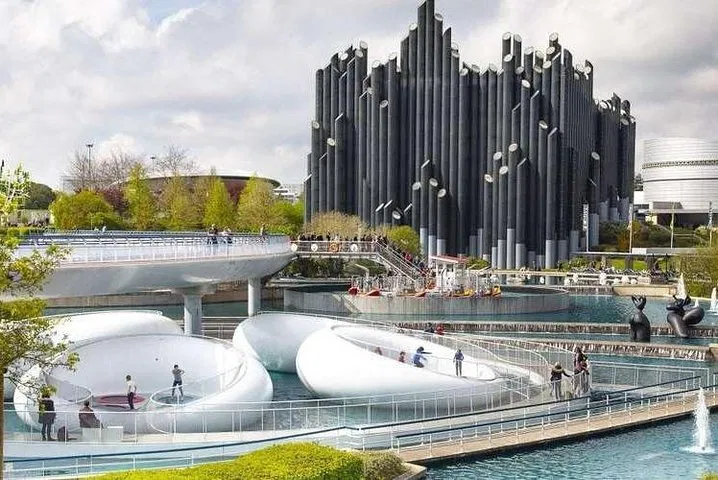 Futuroscope Park Adventure: Private Parisian Escape to the Future!