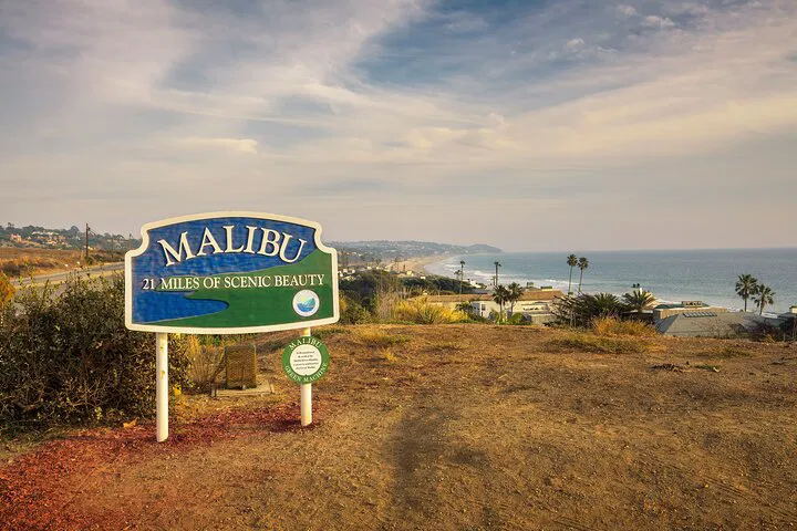 Malibu Dreamin': Private Coastal Day Trip from LA