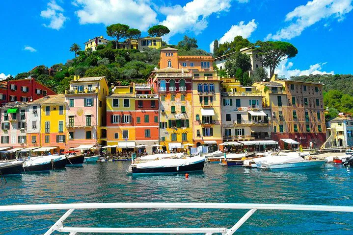 Stress-Free Genoa-Portofino Transfer: Luxury Private Ride