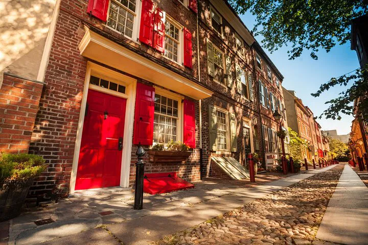 Uncover Philly's Secrets: An Old City Exploration Game