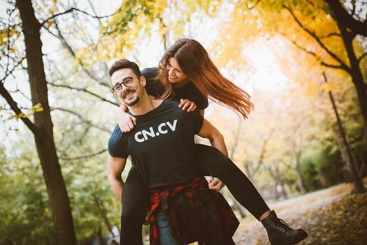 Potsdam Photo Perfection: Capture Your Memories with a Local Pro!