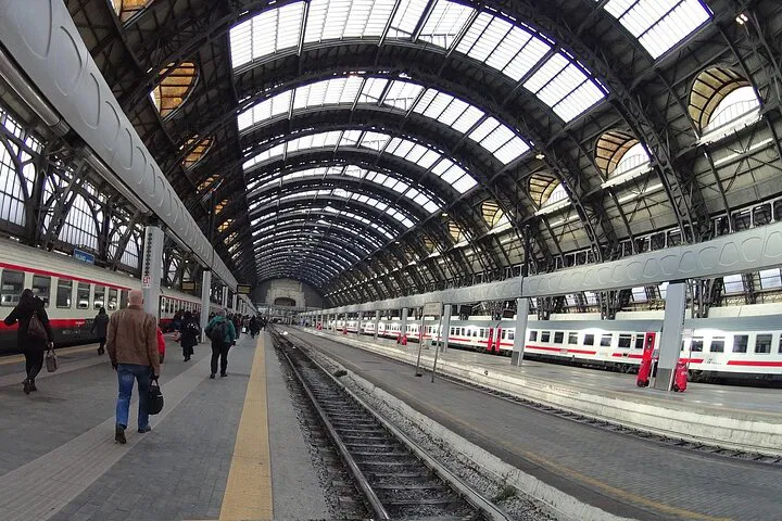Milan Train to Hotel: Private, Fast, & Stress-Free Transfer