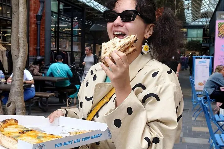London's Culinary Canvas: Cycle, Taste, and Explore Camden & Southbank!