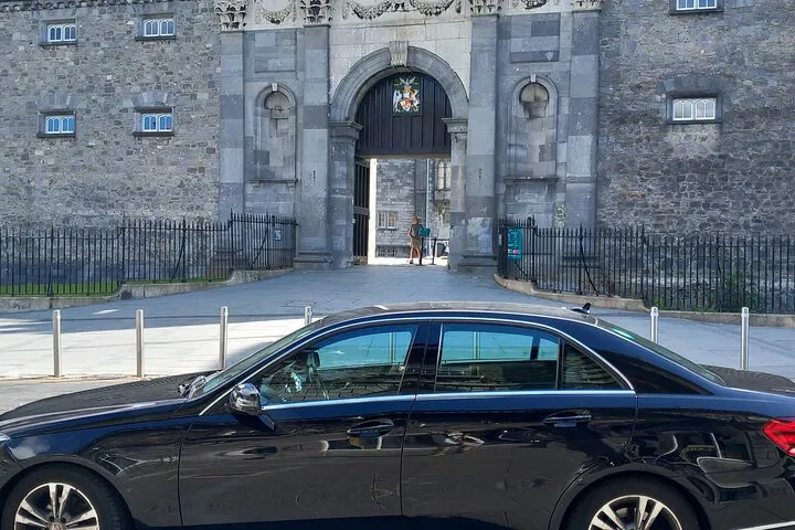 Unlock Ireland's Ancient East: A Dublin, Kilkenny & Waterford Private Tour
