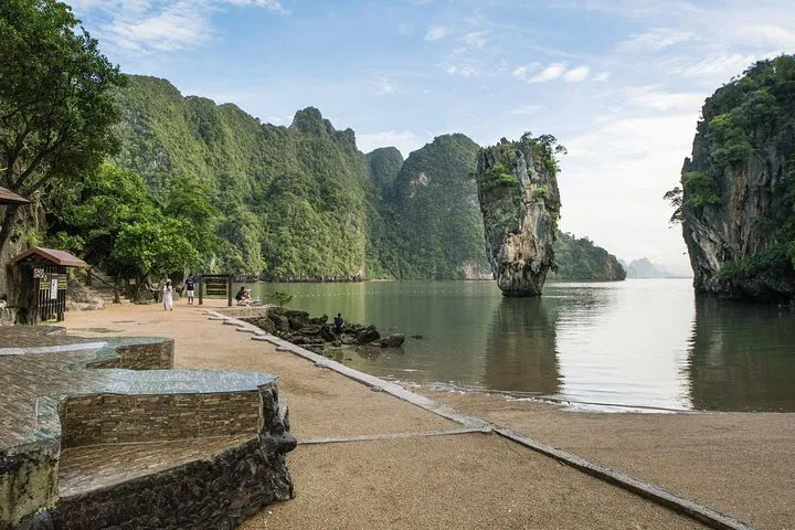 Phang Nga Bay Early Bird Tour: Beat the Crowds to James Bond Island!