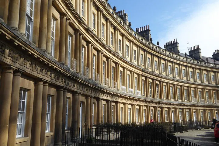 Discover Bath's Charm: A Personalized Tour from Bristol