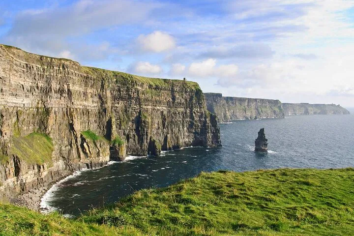 Dublin Rail Adventure: 6-Day London to Ireland Escape