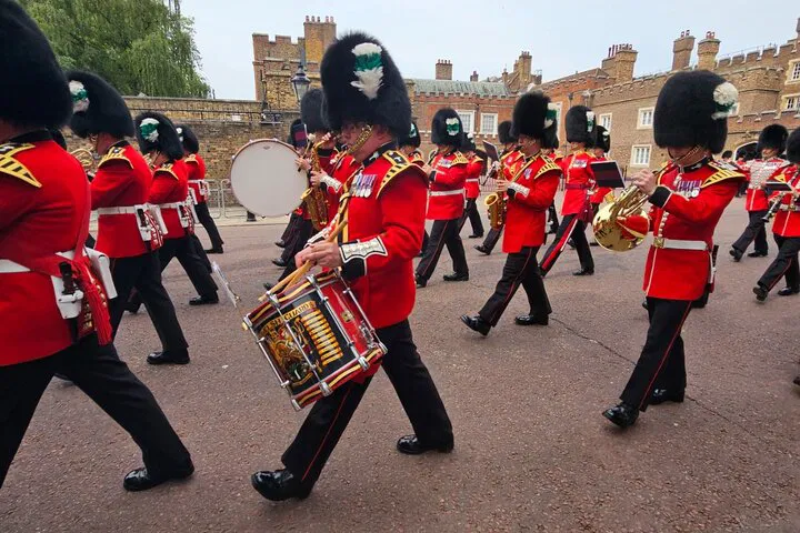 Changing of the Guard: Secret Spots & History