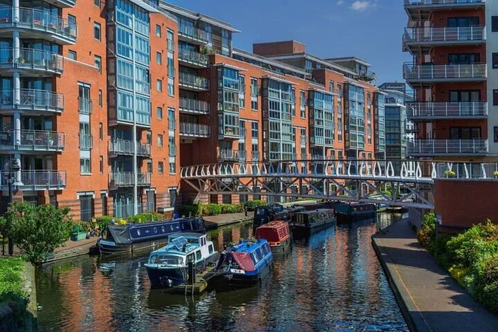 Uncover Birmingham's Charm: An Exclusive Walking Tour Adventure