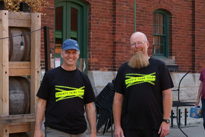 Toronto Crime Tour: Walk with Ex-Detectives!