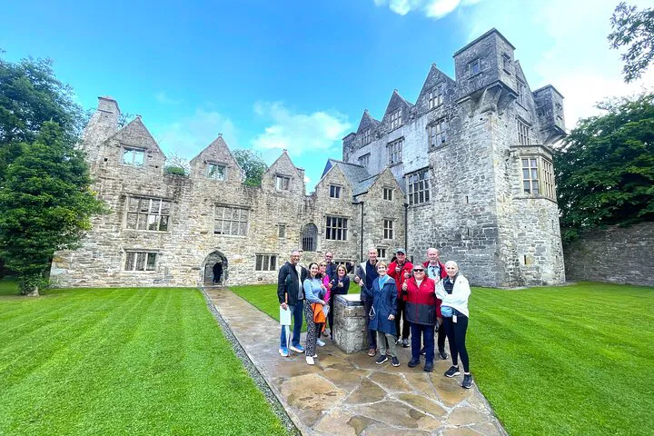 Uncover Ireland's Treasures: An 8-Day Premium Guided Adventure