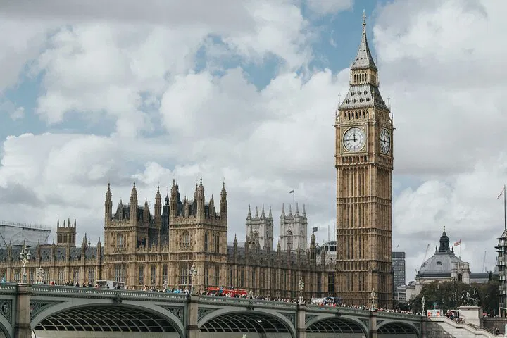 London Private Car Tour: See Top Sights in 4 Hours
