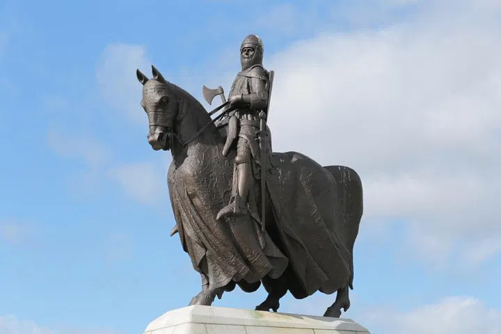 Relive History: Private Outlaw King Tour from Glasgow