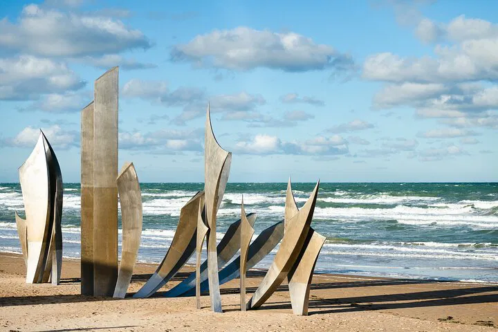 Normandy D-Day Tour: Omaha Beach & American Cemetery