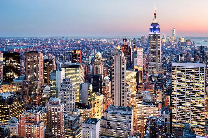 Explore NYC at Your Pace: A Private Audio Walking Tour Adventure