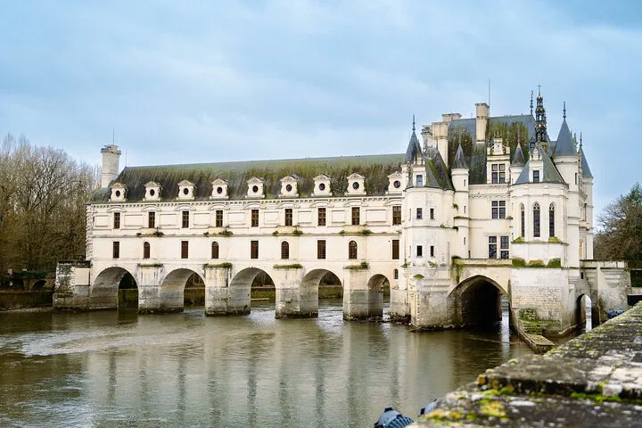 Loire Valley Castles: Chambord & Chenonceau Day Trip
