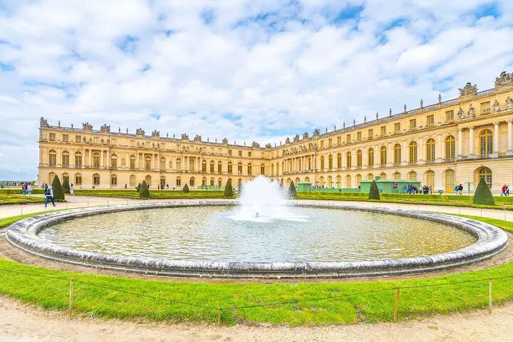 Versailles Palace Priority Access: Unveiling Royal Grandeur