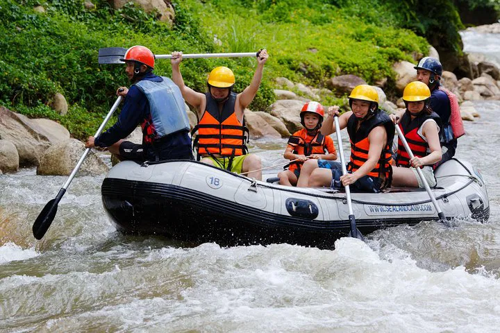 Phang Nga Adventure: Thrilling Whitewater Rafting in Tone Pariwat!