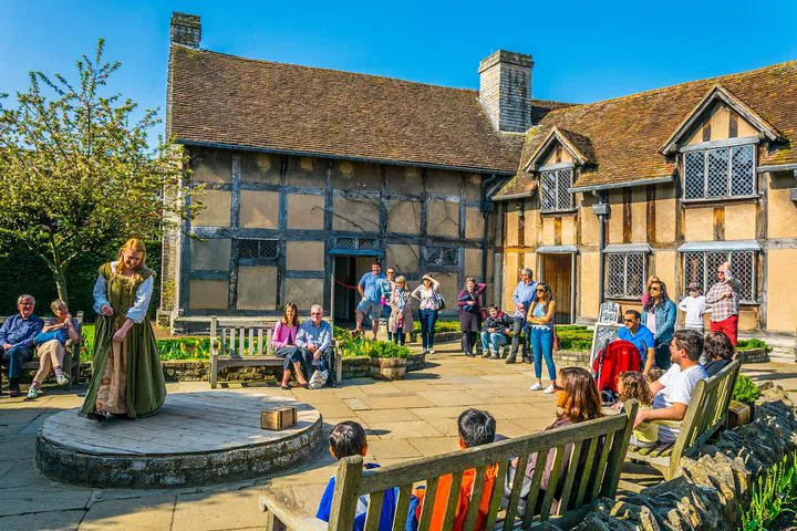 Stratford & Cotswolds Private Tour: History & Scenery