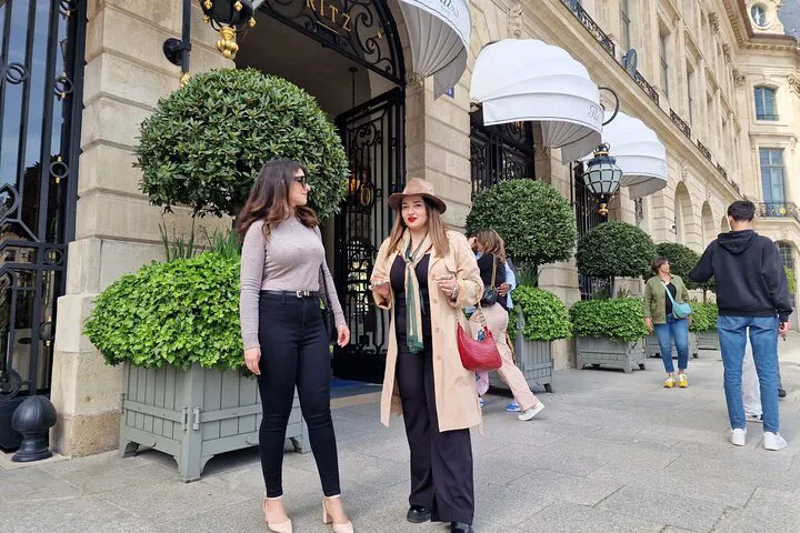 Parisian Fashion Pilgrimage: Channel Your Inner Carrie, Emily, and Coco!