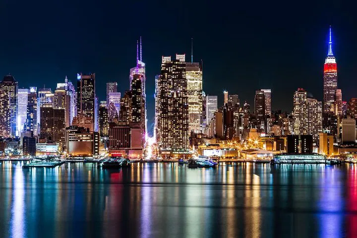 Uncover NYC's Gems: A Whirlwind Full-Day Sightseeing Tour