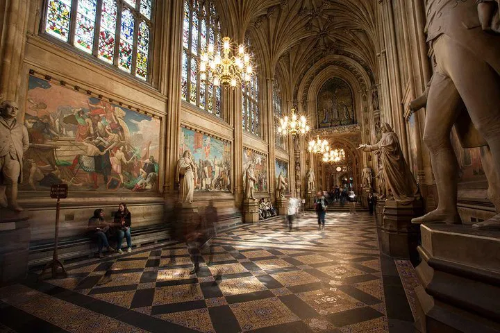 Royal Access: Skip the Line at Westminster & Parliament!