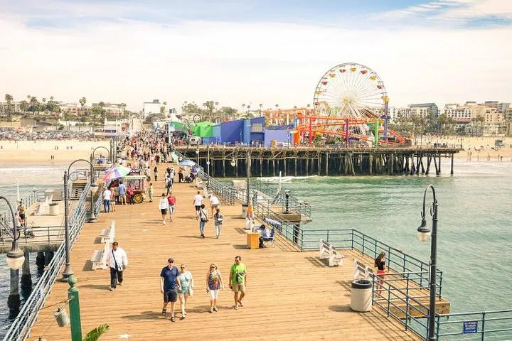 Unforgettable LA Adventure: Explore Hollywood, Beverly Hills & Santa Monica!