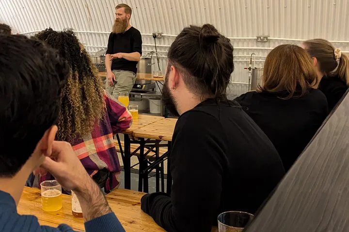 South London's 10 Craft Beer Adventure: Taste, Learn & Explore!