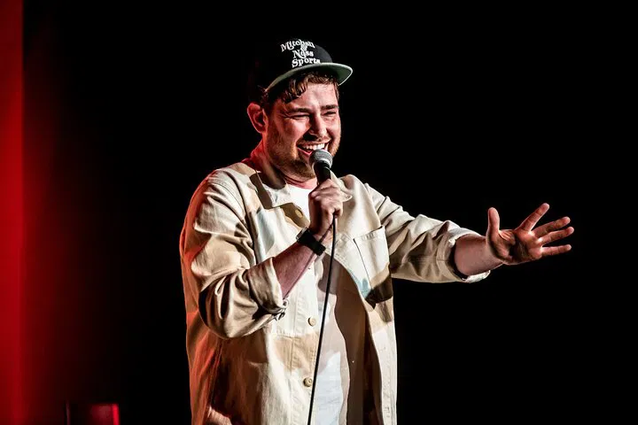 Dublin's Hilarious Hotspot: Laughter Lounge Comedy Ticket