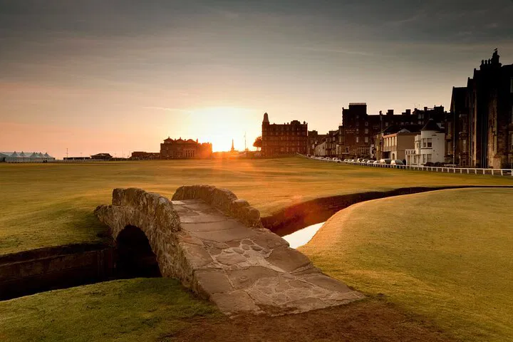 Unveiling Scotland's Gems: Kelpies, St Andrews & Fife Day Trip!